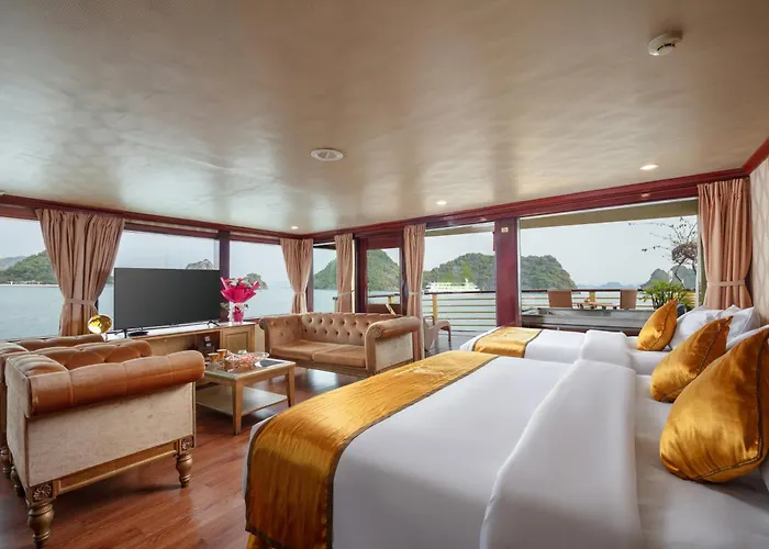 Golden Cruise Khách sạn
